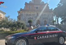 Minorenne accoltella il rivale in amore:::Ancora violenza in Calabria