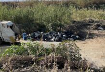 Tirreno Cosentino:::Sequestrato un deposito di rifiuti a cielo aperto