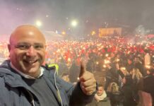 Praia a Mare:::Un successo il Capodanno in piazza. Soddisfatto il sindaco -FOTO-