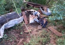 La Denuncia:::i boschi di Cerisano diventano sempre più delle discariche