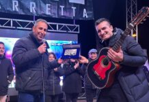 Tortora:::Grande successo per CeCe Barretta in Concerto. Bagno di folla. Entusiasmo alle stelle