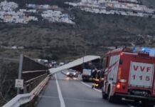 Tirreno Cosentino:::SS18 (ancora) bloccata, camion ribaltato sul ponte “Povera Calabria”