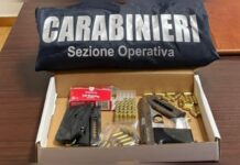 Dopo una lite tenta di uccidere il fratello a colpi di pistola:::2 arresti