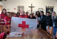 Paola. L’amministrazione comunale riceve la Bandiera della Croce Rossa