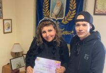 Comune di Paola celebra la Giornata Mondiale della Fibromialgia. Cristian Filippo ringrazia: ‘Messaggio forte’