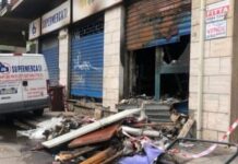 Cosenza. Magazzino in fiamme. Ipotesi dolosa