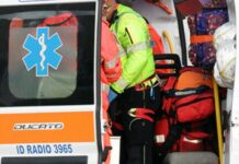 Tirreno Cosentino. Ospedale troppo lontano, mamma partorisce in ambulanza