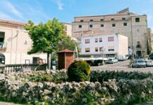 Belvedere M.mo, ‘The World Gate-Muri che Uniscono’. Opera in ceramica celebra connessione culturale