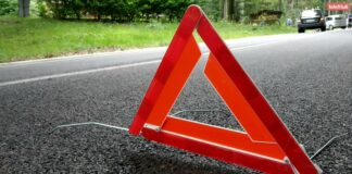 Incidente sulla Statale 107 verso Paola, auto finisce di traverso e blocca il traffico