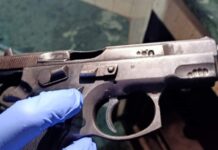 Armi e munizioni nascoste nel caminetto. Arrestato un 36enne