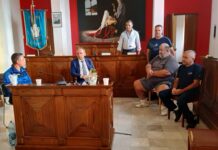 Cetraro. Protesta lavoratori spazzamento conclusa grazie al sindaco: “Diritto al lavoro per tutti”