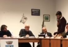 Belvedere M.mo, Di Somma bacchetta Perrone ‘Quando Cascini attaccava tu applaudivi’