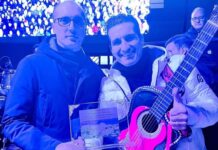 Diamante. La gioielleria Cirillo omaggia Cecè Barretta che infiamma il Carnival Pic