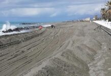 Paola, devastato un tratto di spiaggia per fare posto a una gara di motocross