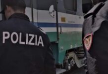 Atti oltraggiosi verso una capotreno: la Polizia Ferroviaria denuncia l’autore