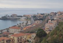 “Un Tuffo nel Cuore”. Belvedere Marittimo celebra la festa della Mamma. Tutto pronto per l’evento