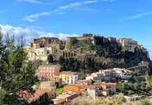 Belvedere M.mo, presentazione del libro “Eterna è la sua misericordia” di Francesco Lauria.