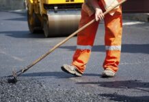 San Lucido. Il comune dispone la bitumazione del lungomare