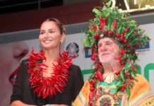 Diamante, è iniziato il Peperoncino Festival, al via la trentaduesima edizione con Occhiuto