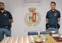 Ricettazione, la Polizia opera due arresti