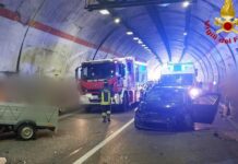 Scontro auto-furgone nel cosentino, ferito l’autista della vettura