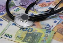 Sanità, la grande fuga dei malati per curarsi fuori regione: e più di un euro su due finisce nelle casse del privato
