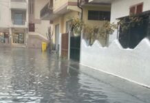 Cetraro nella morsa del maltempo. Mezzi e uomini in campo per fronteggiare l’emergenza