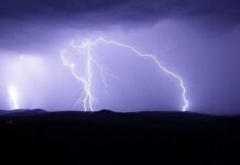 Maltempo. Scuole chiuse anche domani a Paola, Cetraro e Belvedere Marittimo. Attivati i C.O.C. «Massima prudenza»