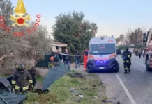 Scontro tra due auto in Calabria: una vittima e due persone ferite