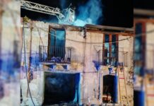 Paura in Calabria, in fiamme due case disabitate. Indagini in corso