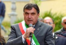 Amministrative. La Nostra Paola gioca d’anticipo. Presentata la lista a sostegno di Roberto Perrotta