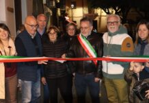 Sant’Agata di Esaro. È iniziata la 51° Sagra della Castagna, taglio del nastro per la storica Kermesse