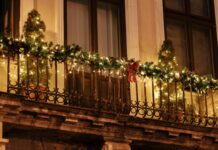 Scalea, il Natale si accende: al via il Concorso “Il Balcone più Bello–Addobba il Natale a Scalea”