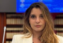 La belvederese Mara Cipolla Candidata al Consiglio Nazionale del Movimento 5 Stelle.