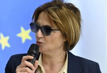 Cetraro, ecco il banco opere di carità per le famiglie bisognose. Colpaccio dell’assessore Falbo