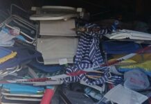 Belvedere Marittimo, ombrelloni “abusivi” liberati 700 mq dalla Polizia Locale e Guardia Costiera